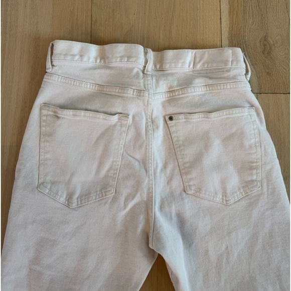 H&M Regular Tapered Coupe White Distressed Jeans Size 32 - Picture 4 of 6